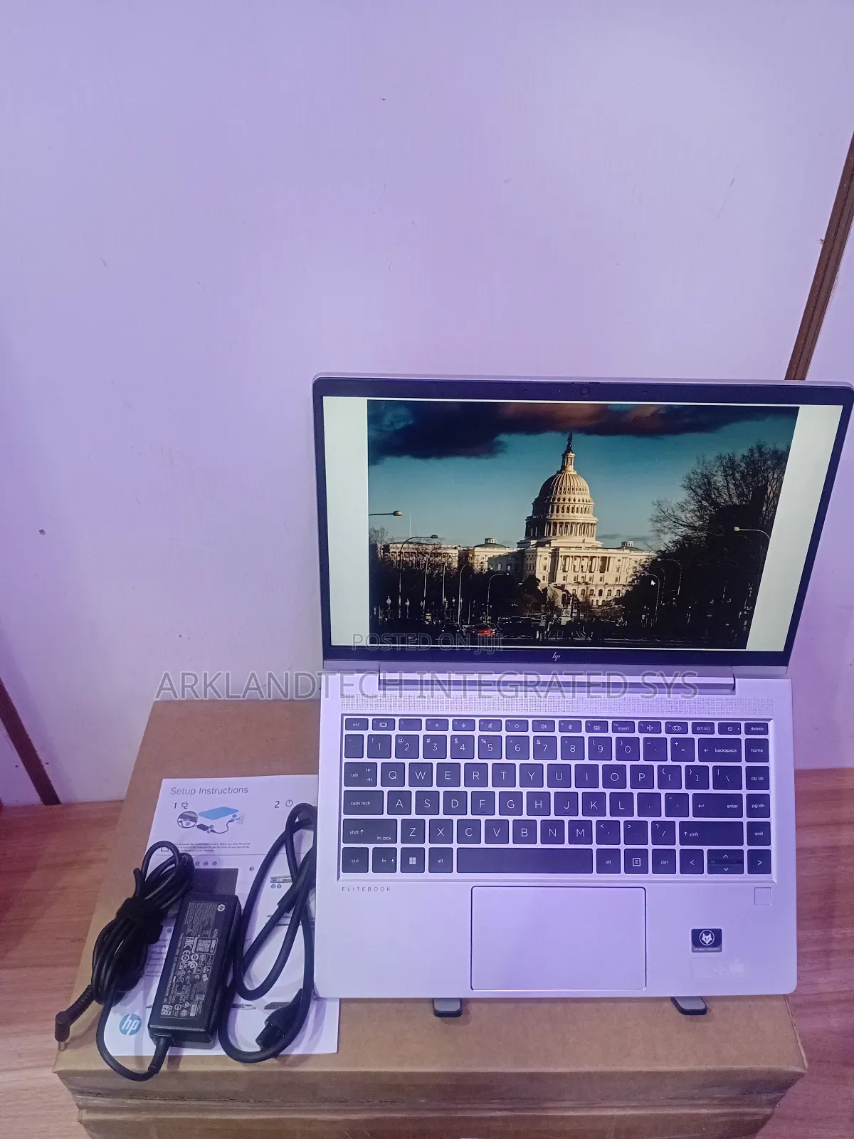 New Laptop HP 348 G5 16GB AMD Ryzen 5 SSD 512GB
