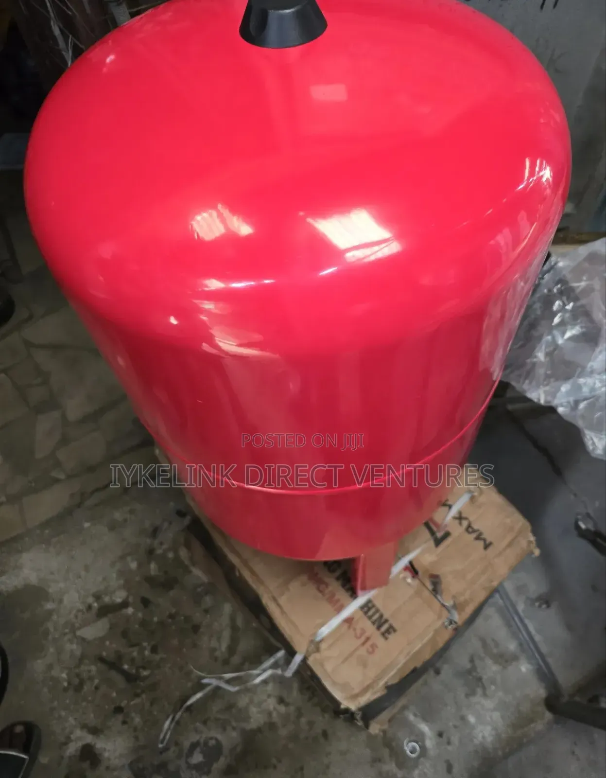 Vertical Pressure Expansion Tank 100l