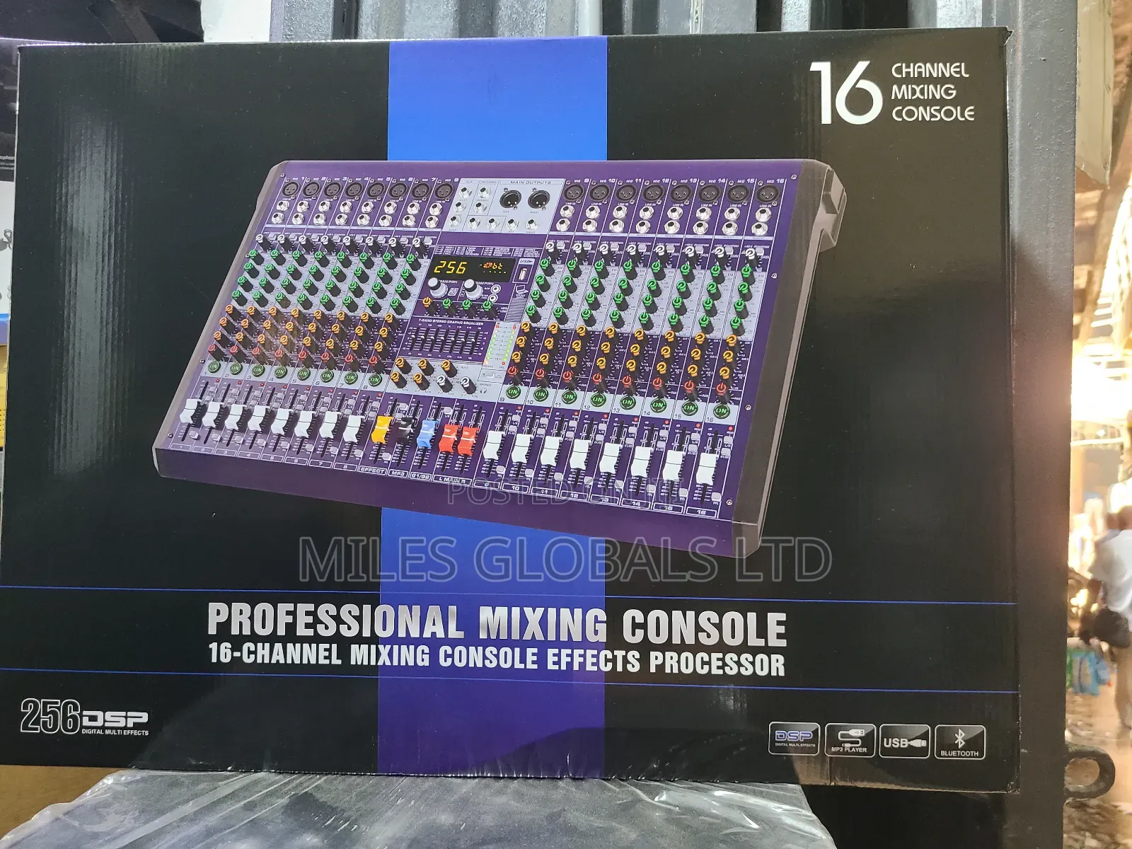 Yamaha 16 Channel Mixer