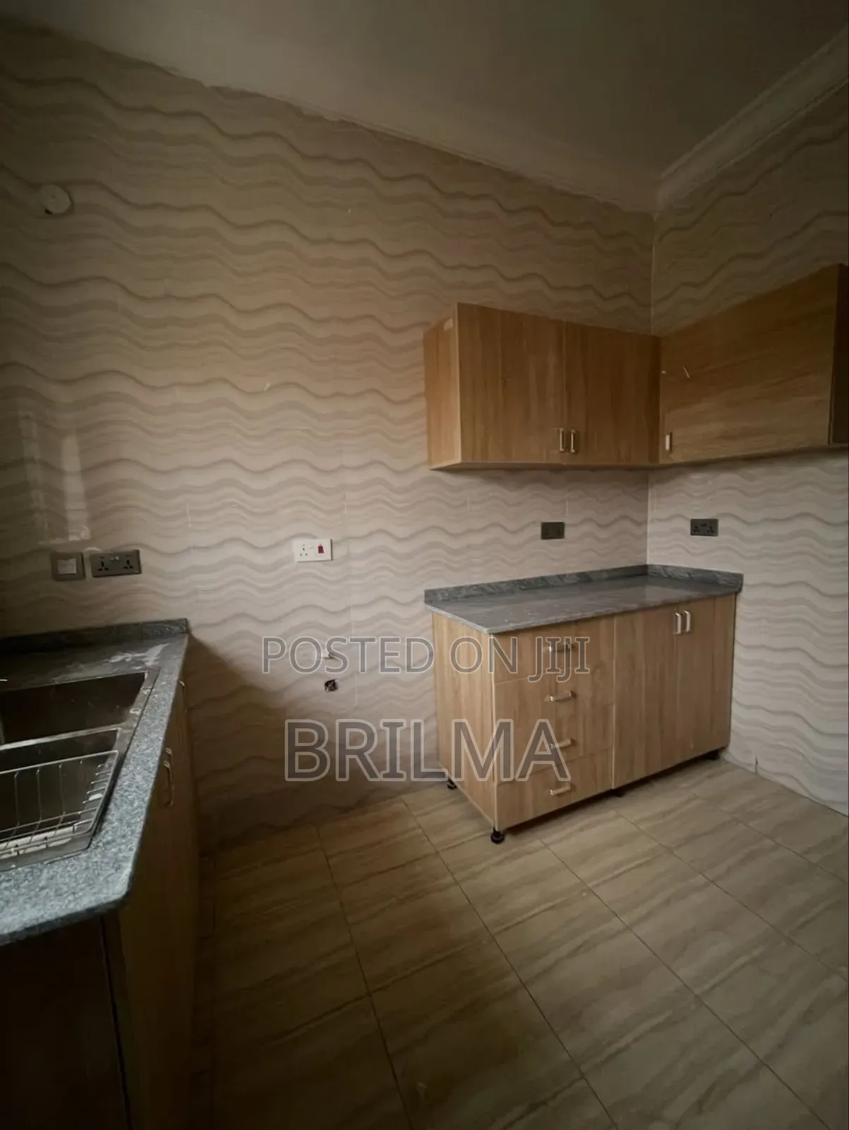 2bdrm Block of Flats in Life Camp for rent