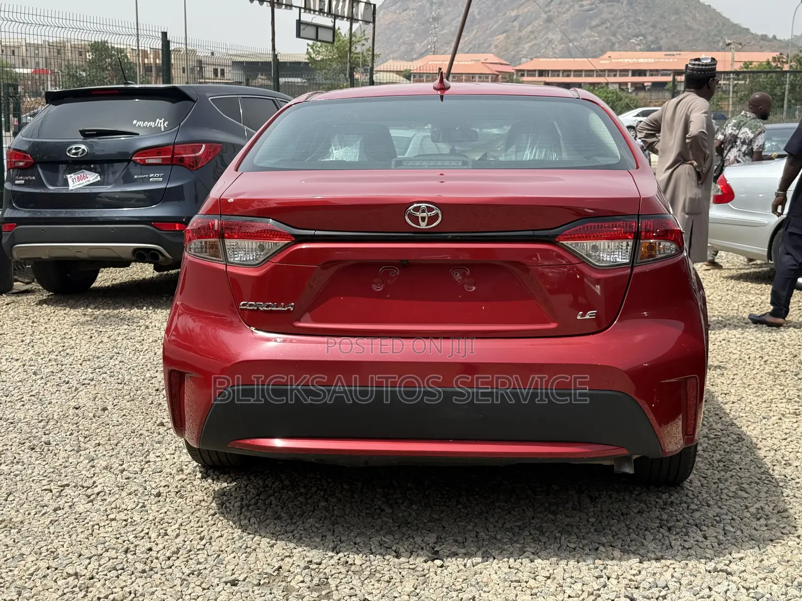 Toyota Corolla LE 2021 Red