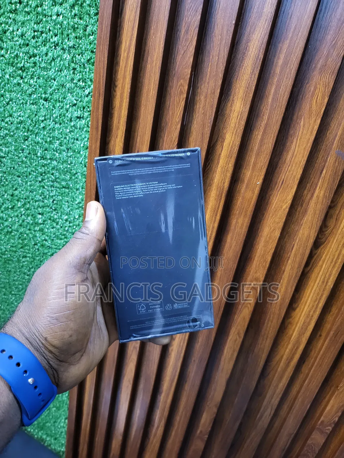 New Samsung Galaxy S24 256 GB Orange