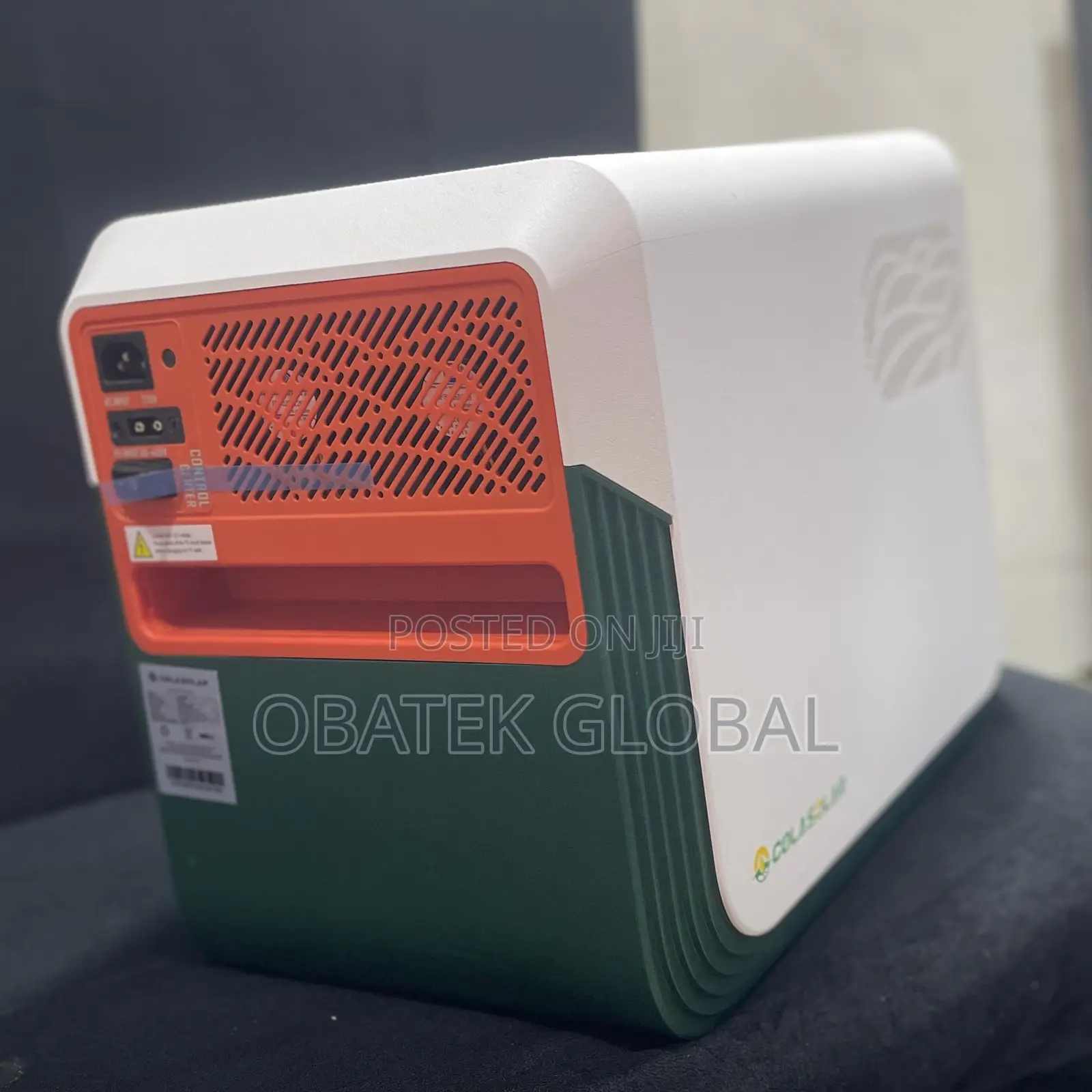 Cola 3600 Solar Generator