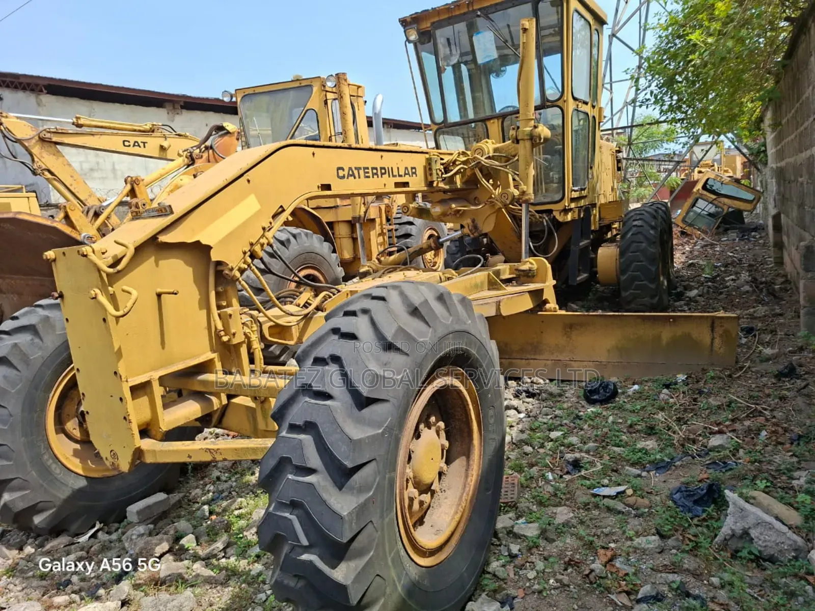 12 G Grader