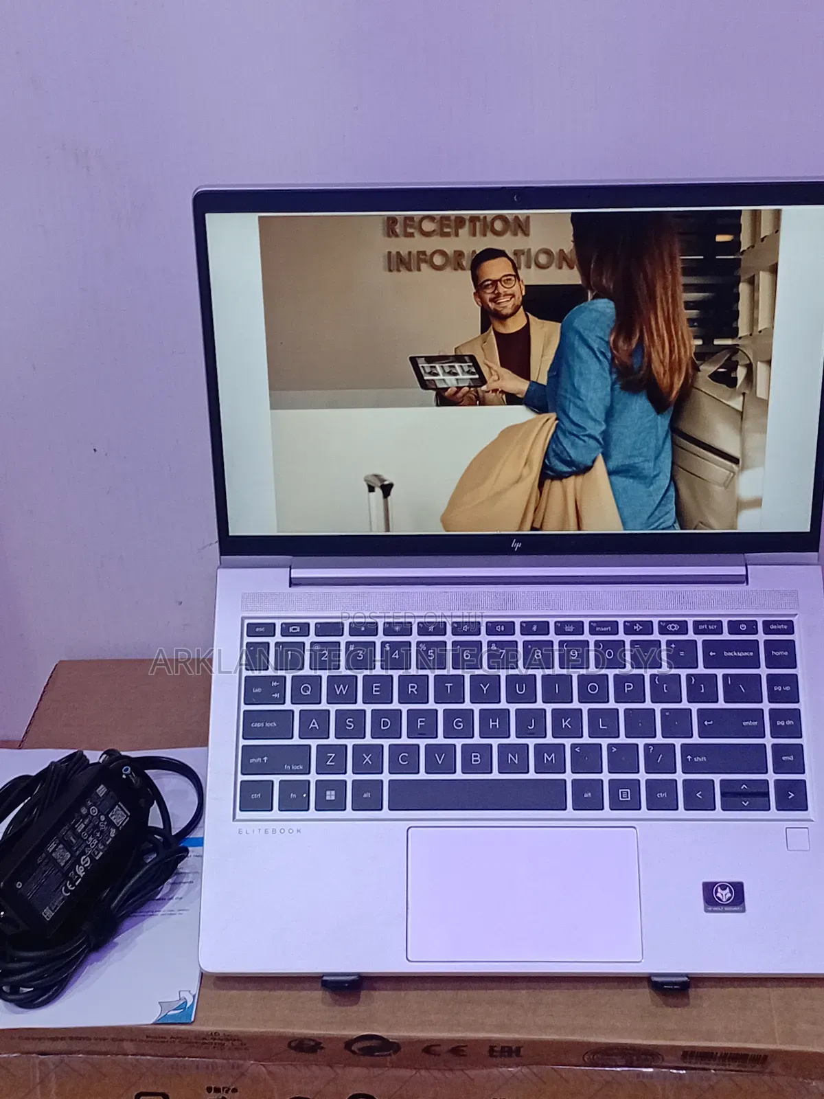 New Laptop HP 350 G2 16GB AMD Ryzen 5 SSD 256GB