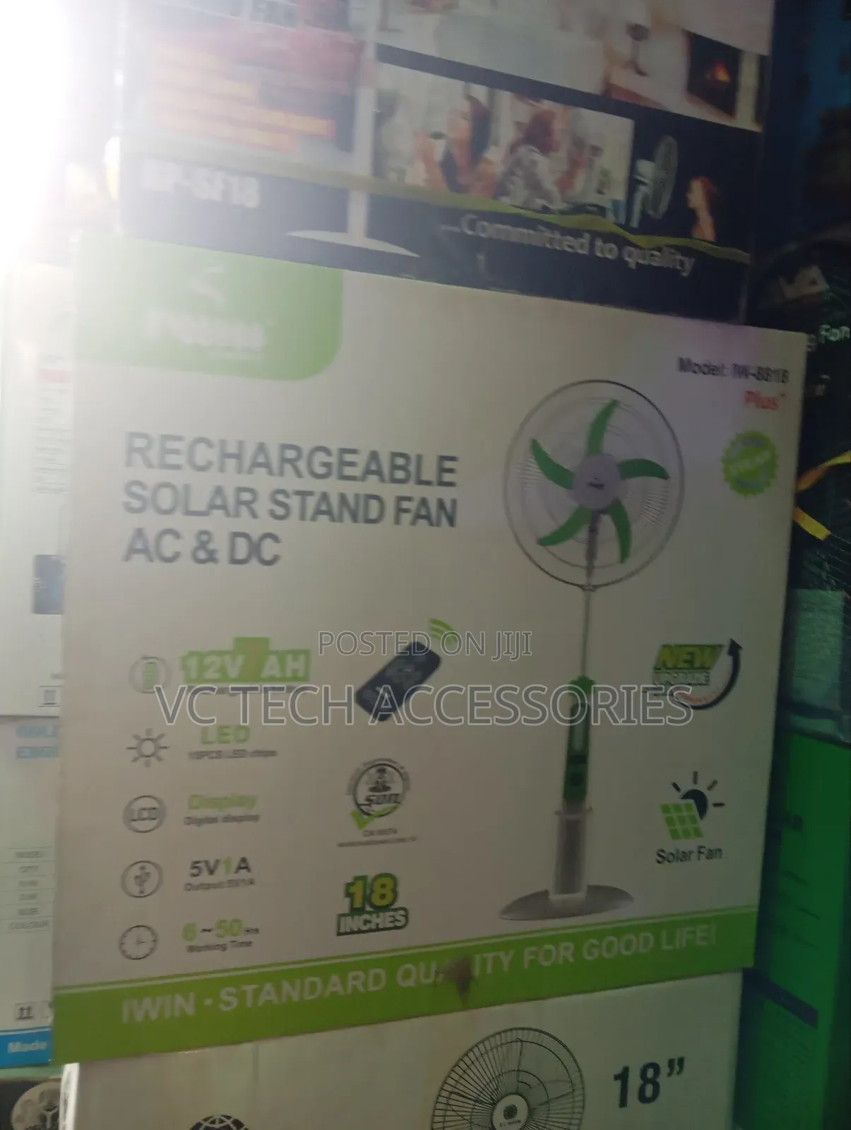 Iwin Rechargeable Solar Fan 18inches