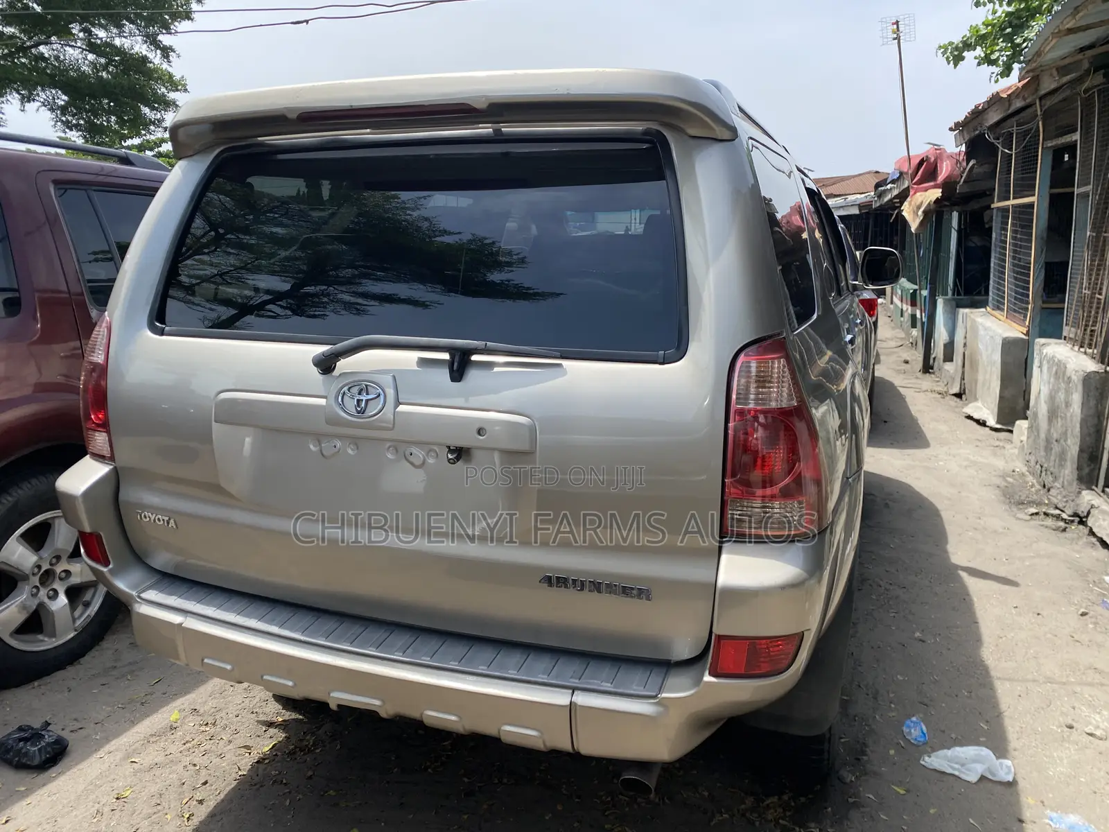 Toyota 4-Runner Limited V6 4x4 2005 Gold