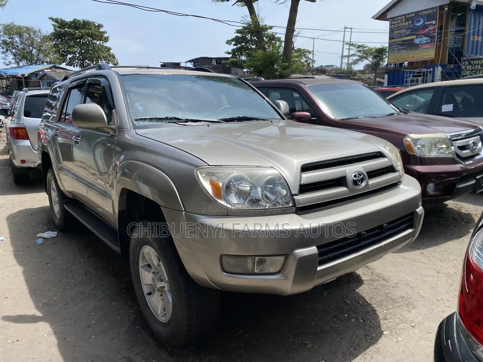 Toyota 4-Runner Limited V6 4x4 2005 Gold