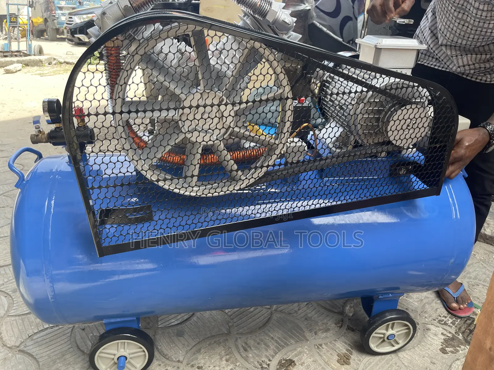 200litres Maxmech Electric Air Compressor
