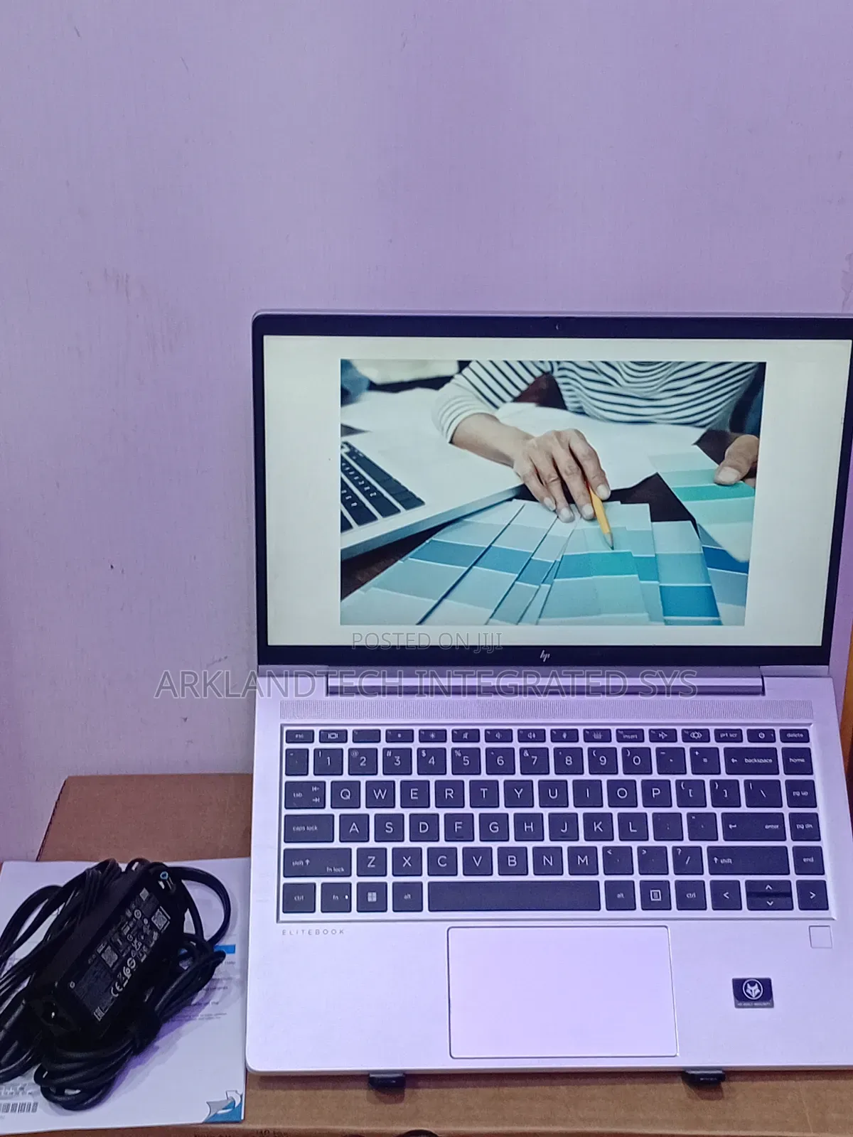 New Laptop HP 430 G5 16GB AMD Ryzen 5 SSD 512GB