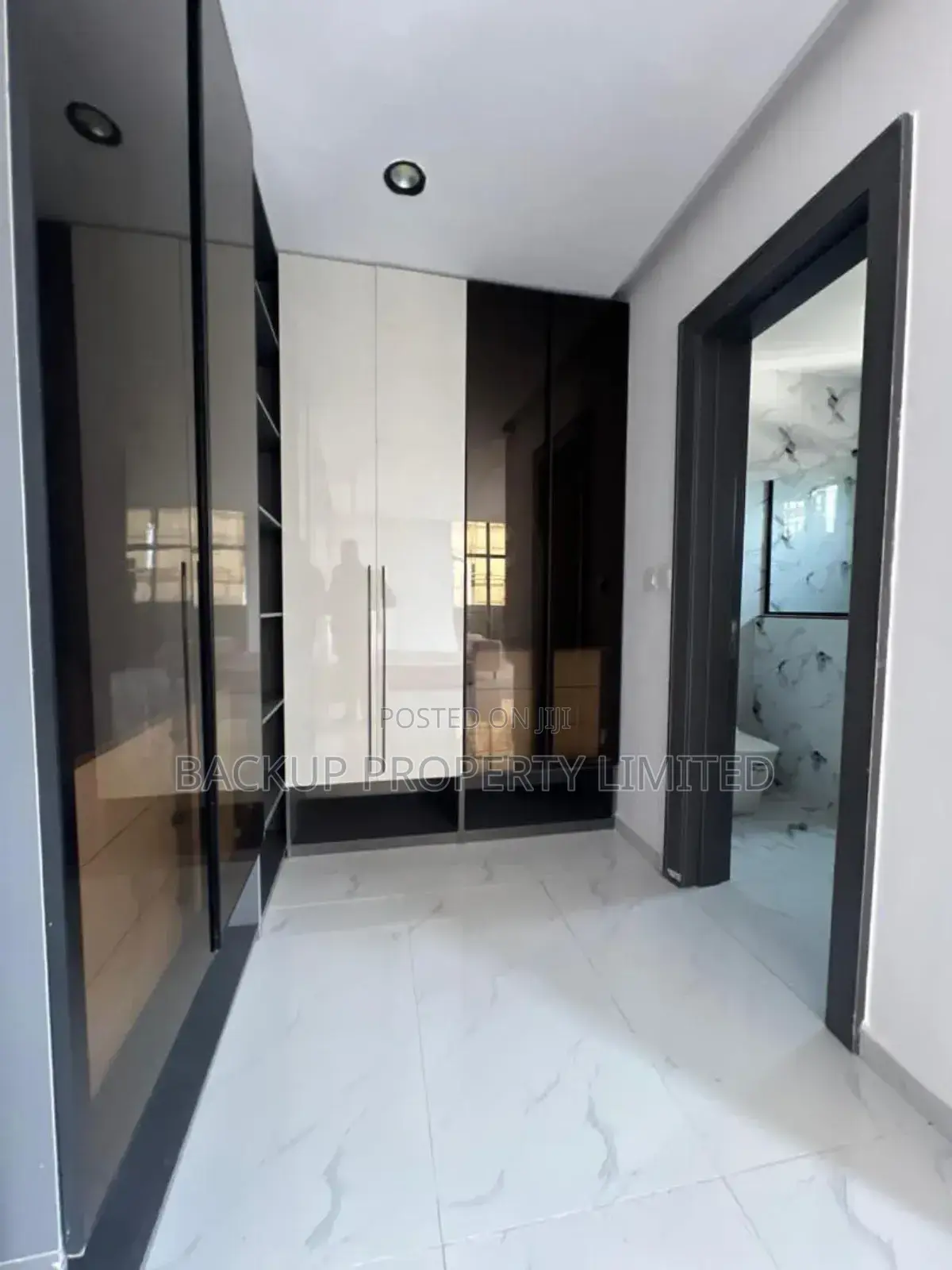 3bdrm Duplex in Abraham Adesanya Estate for sale