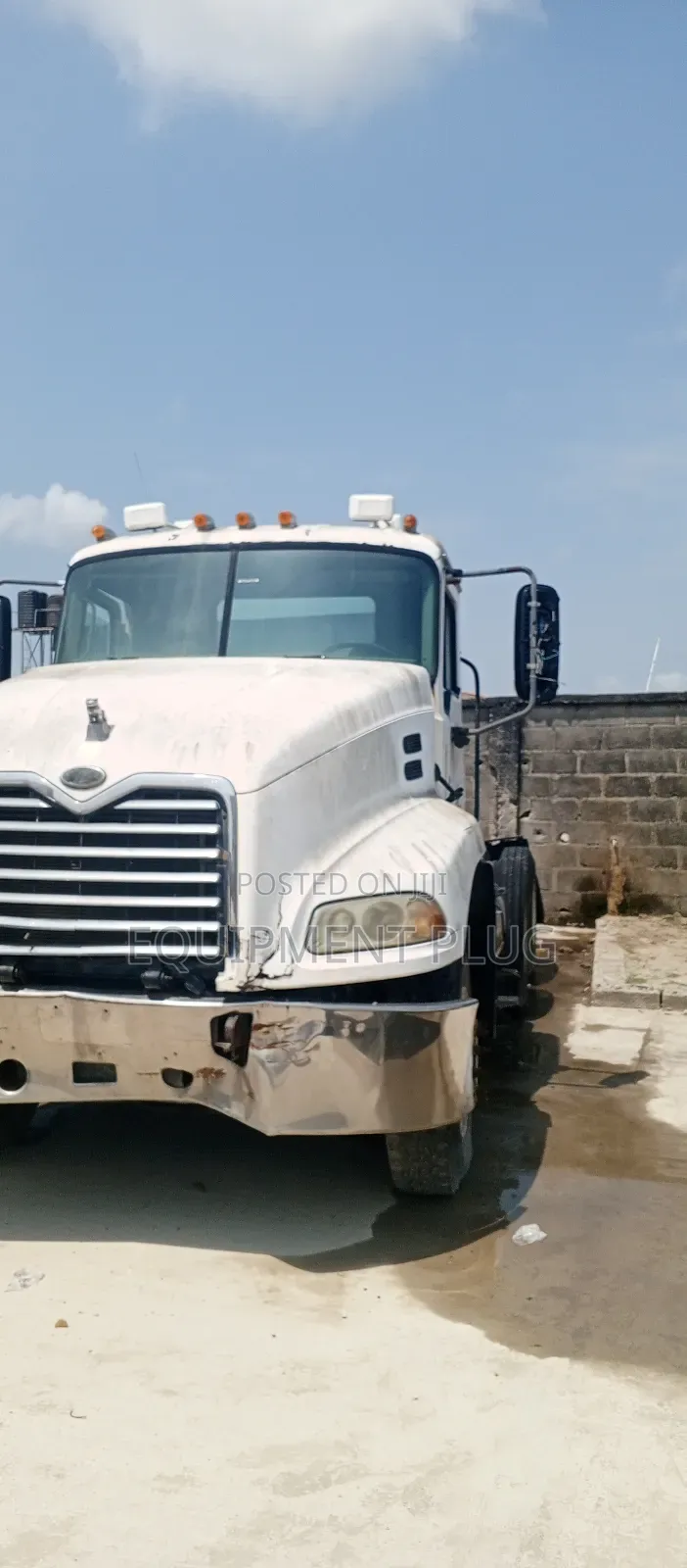 2001 Mack Cx613 Sleeper Truck