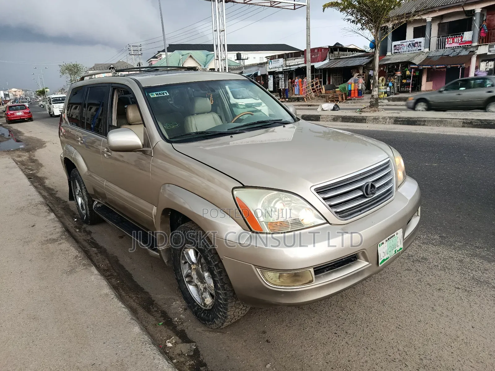 Lexus GX 470 Sport Utility 2005 Gold