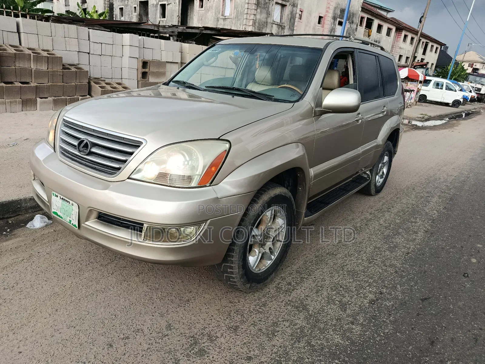 Lexus GX 470 Sport Utility 2005 Gold