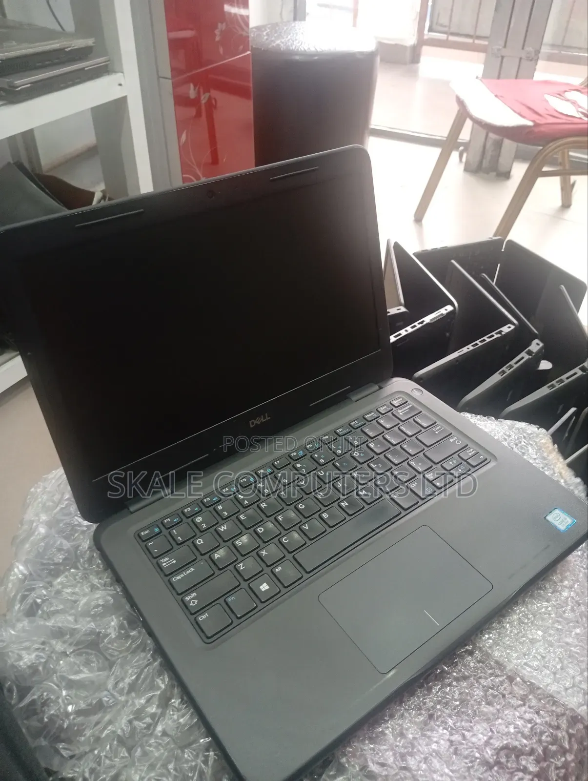 Laptop Dell Latitude 3301 8GB Intel Core i5 SSD 256GB