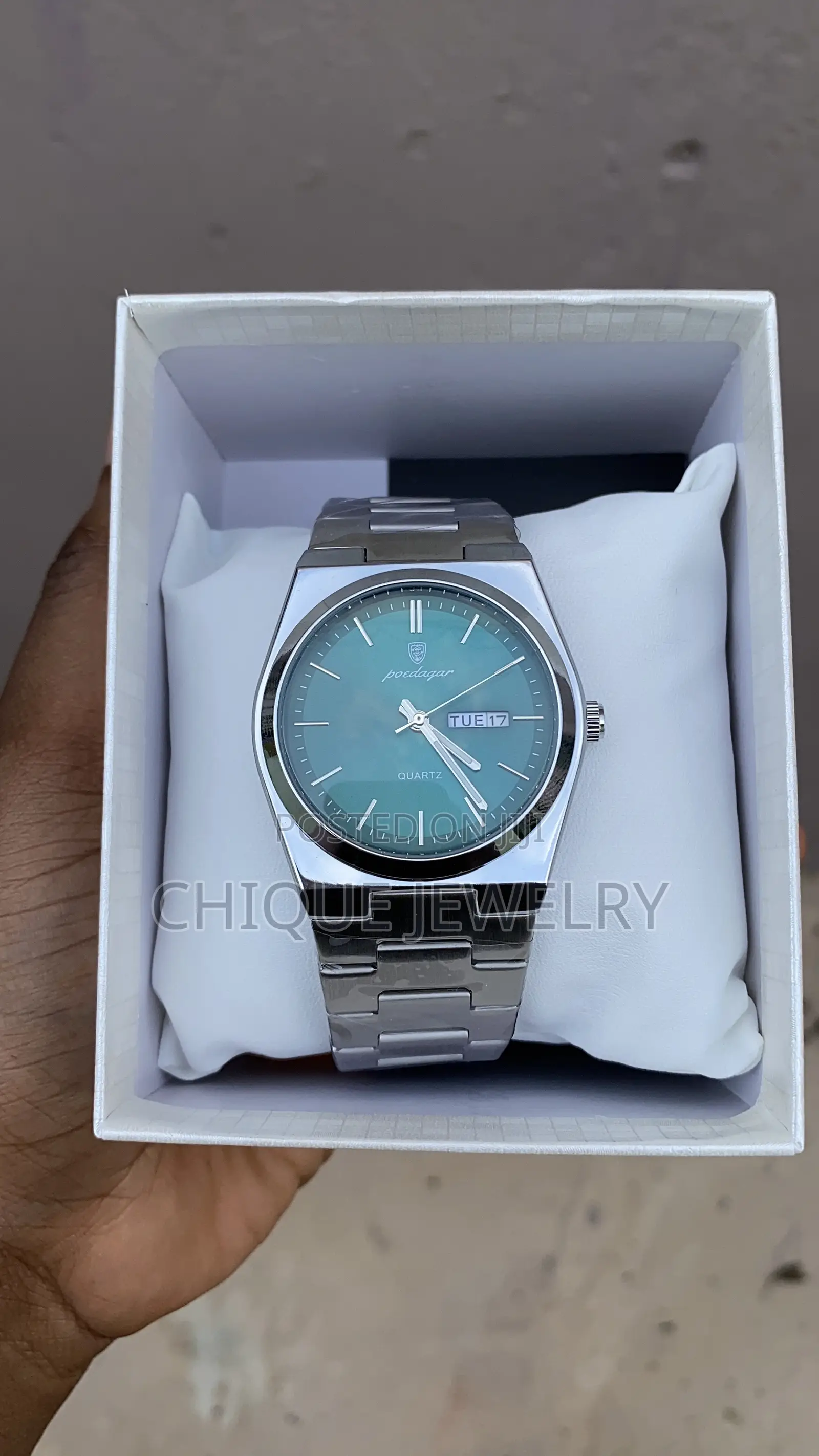 Poedagar Watch