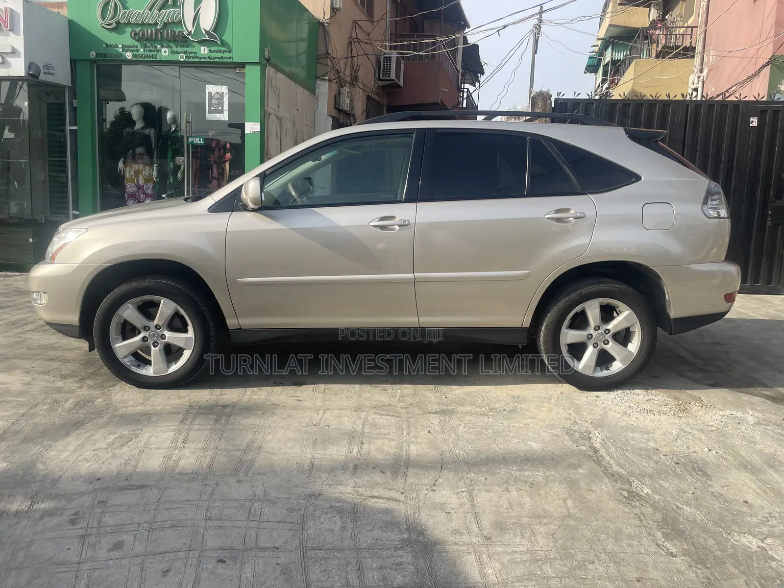 Lexus RX 330 2005 Gold