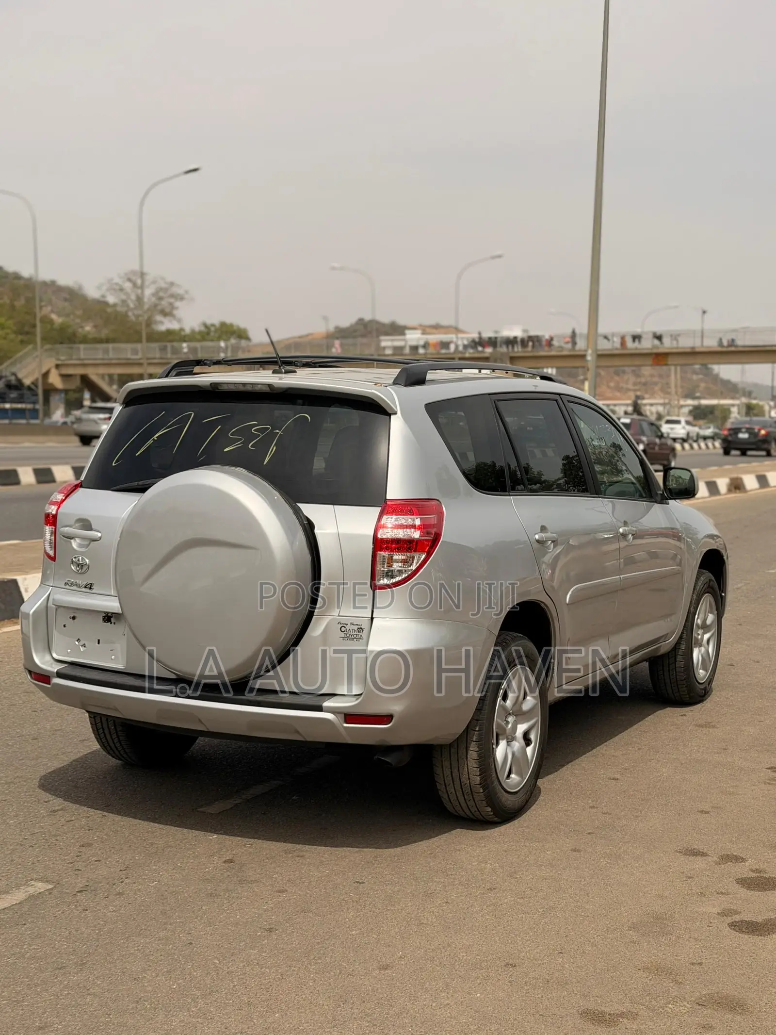 Toyota RAV4 2011 Silver