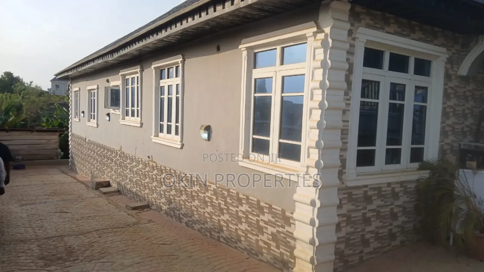 Furnished 4bdrm Bungalow in Okeonitea, Osogbo for sale