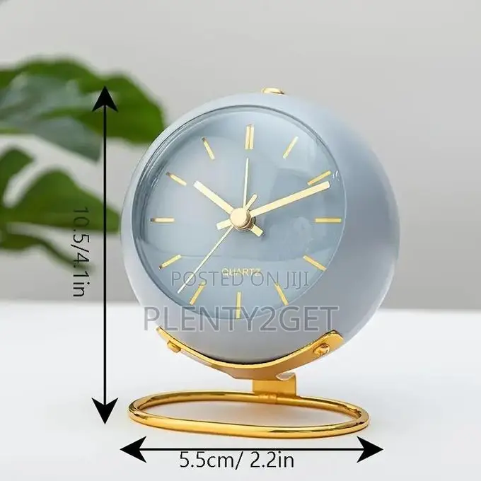 1pc Vintage Analog Clock - Silent Non-Ticking Bedside Alarm With, Gold