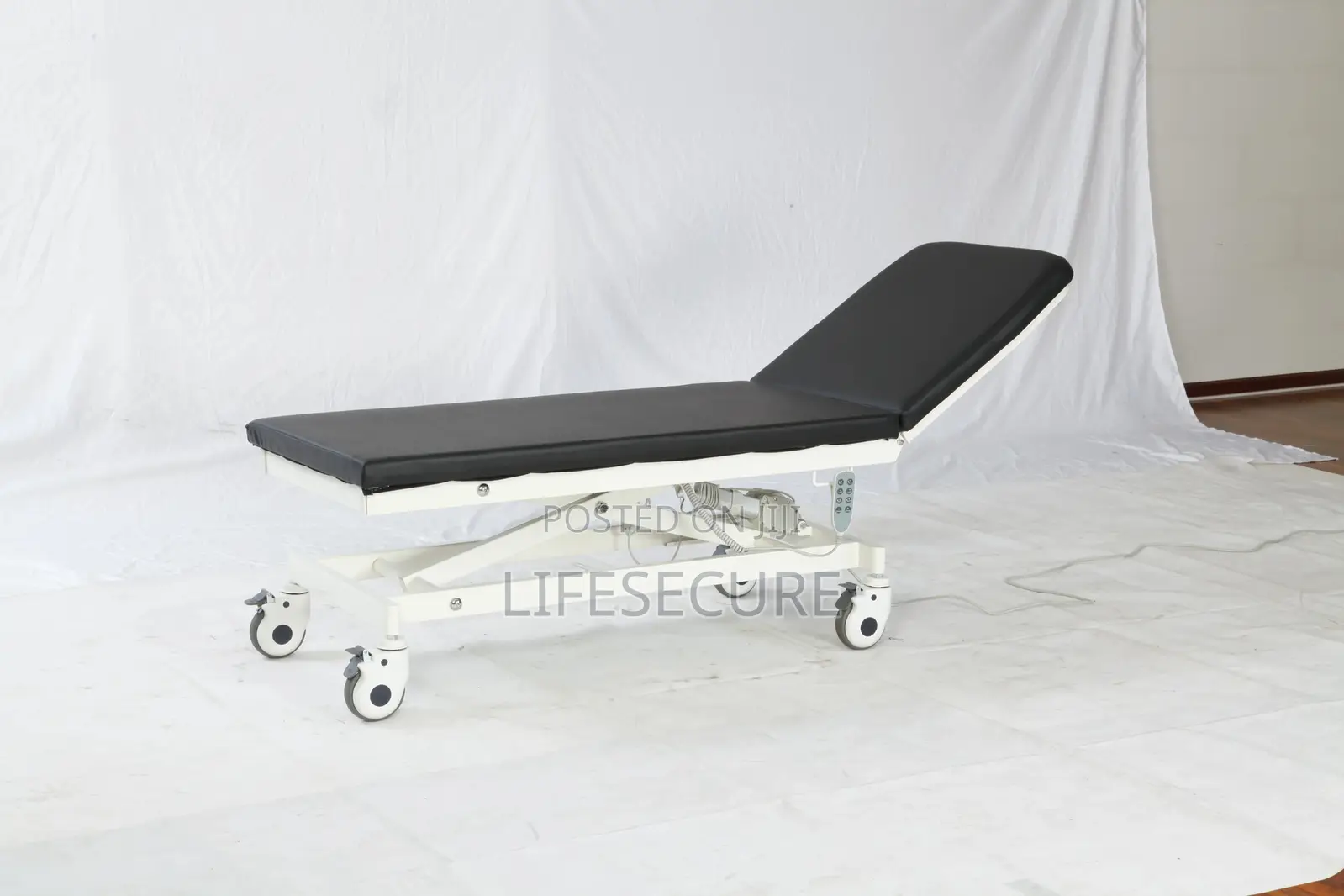 Adjustable Electric Medical Examination Couch