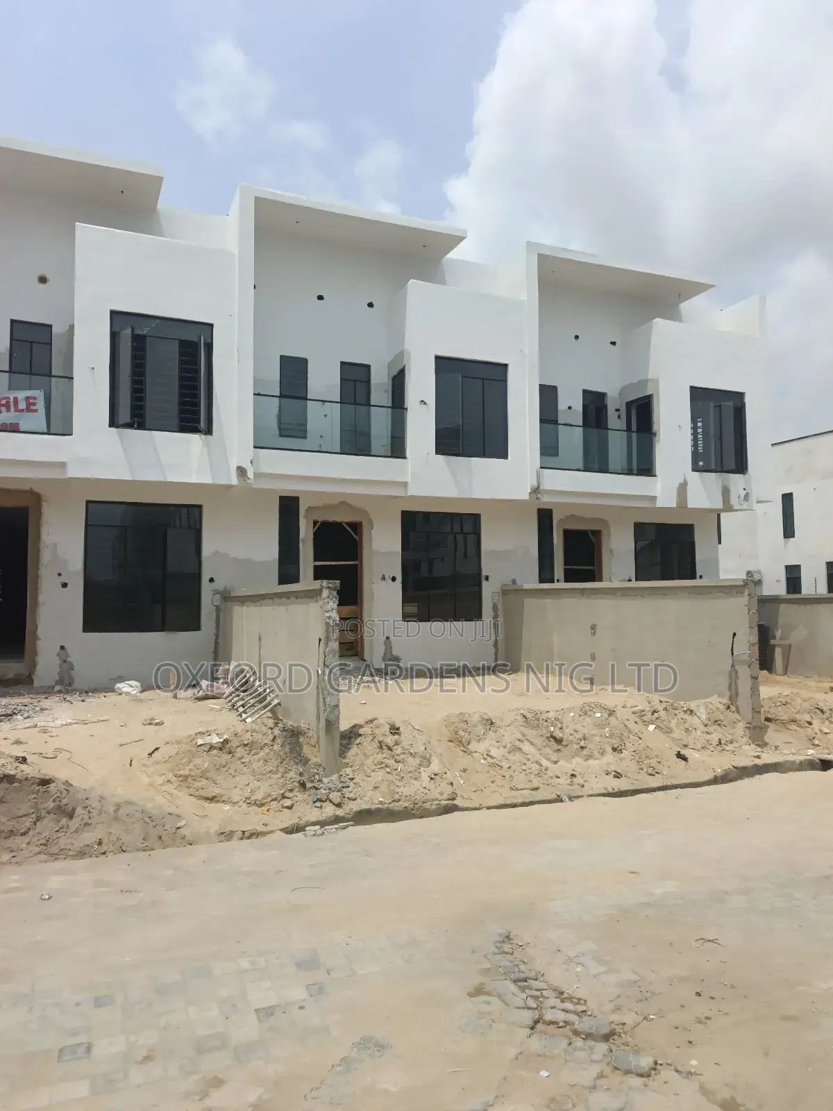 4bdrm Duplex in Ikota Gra Estate for sale