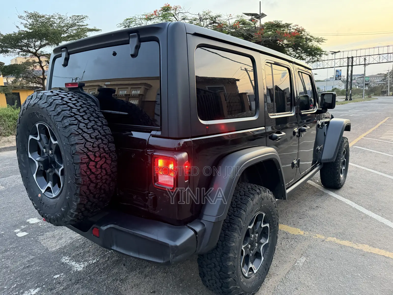 Jeep Wagoneer S Launch Edition AWD 2024 Black
