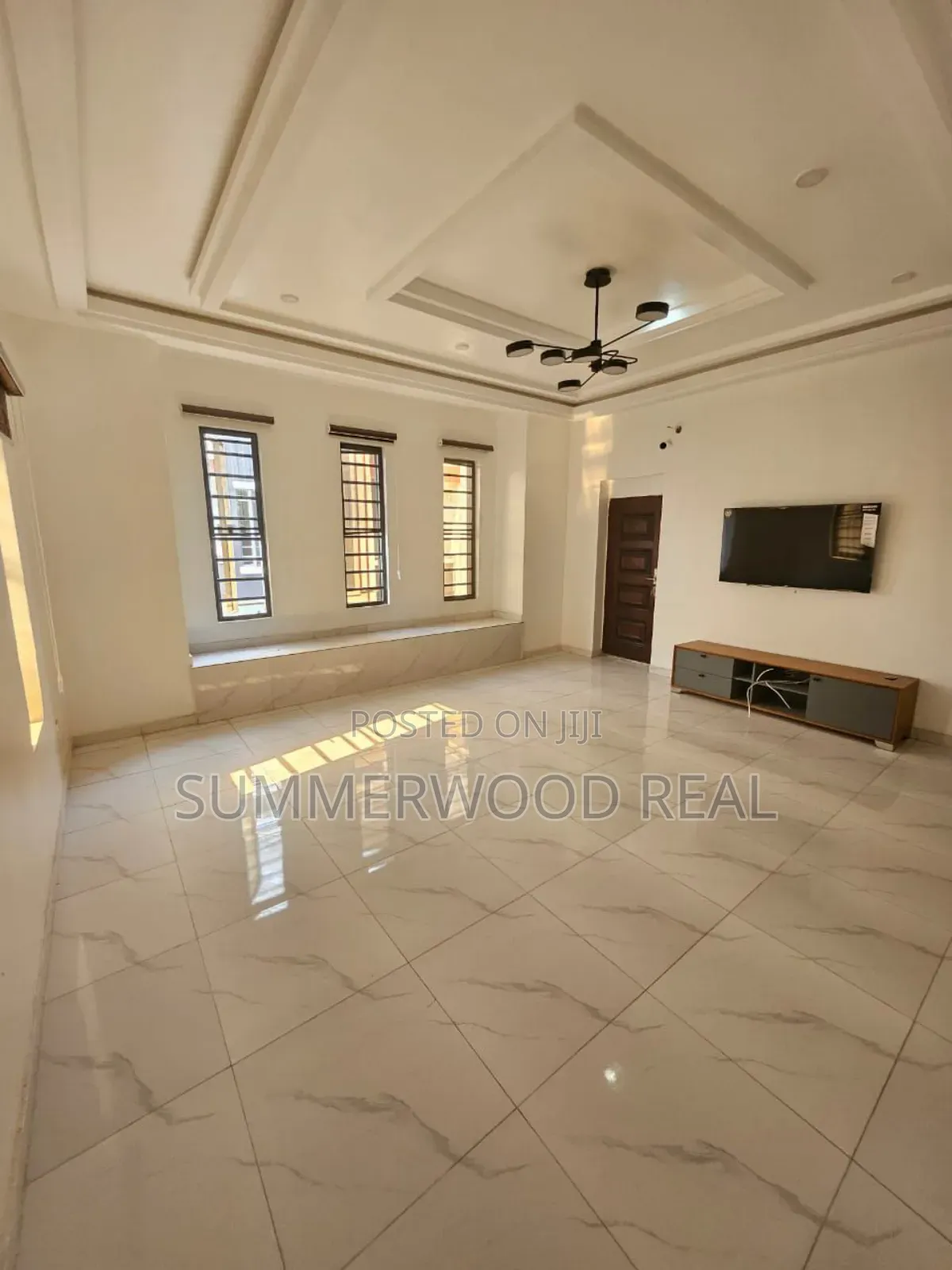 2bdrm Duplex in Lekki Phase 2 for sale