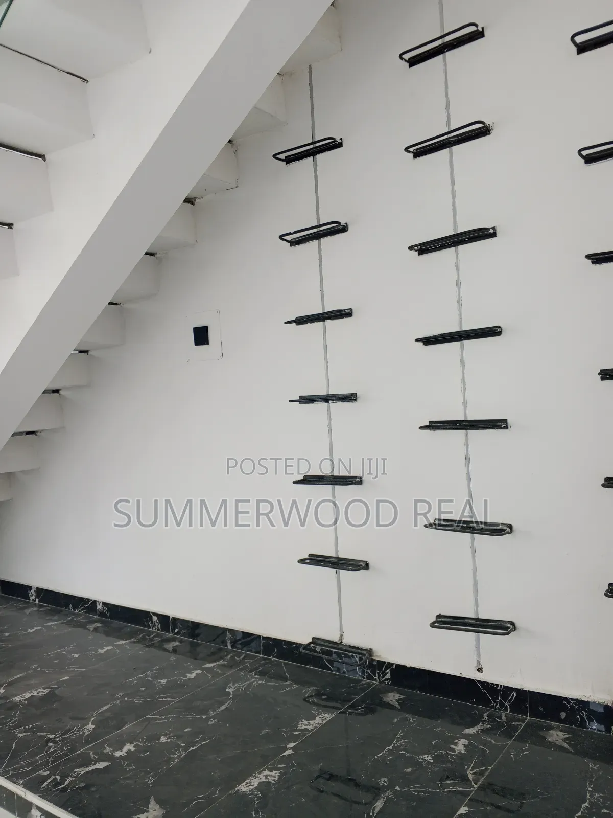 4bdrm Duplex in Lekki Phase 2 for sale