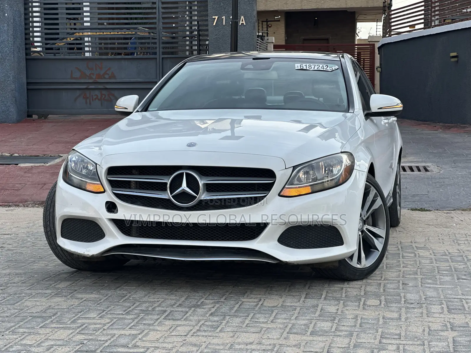 Mercedes-Benz C300 Base 4Matic Sedan AWD (2.0L 4cyl 7A) 2016 White