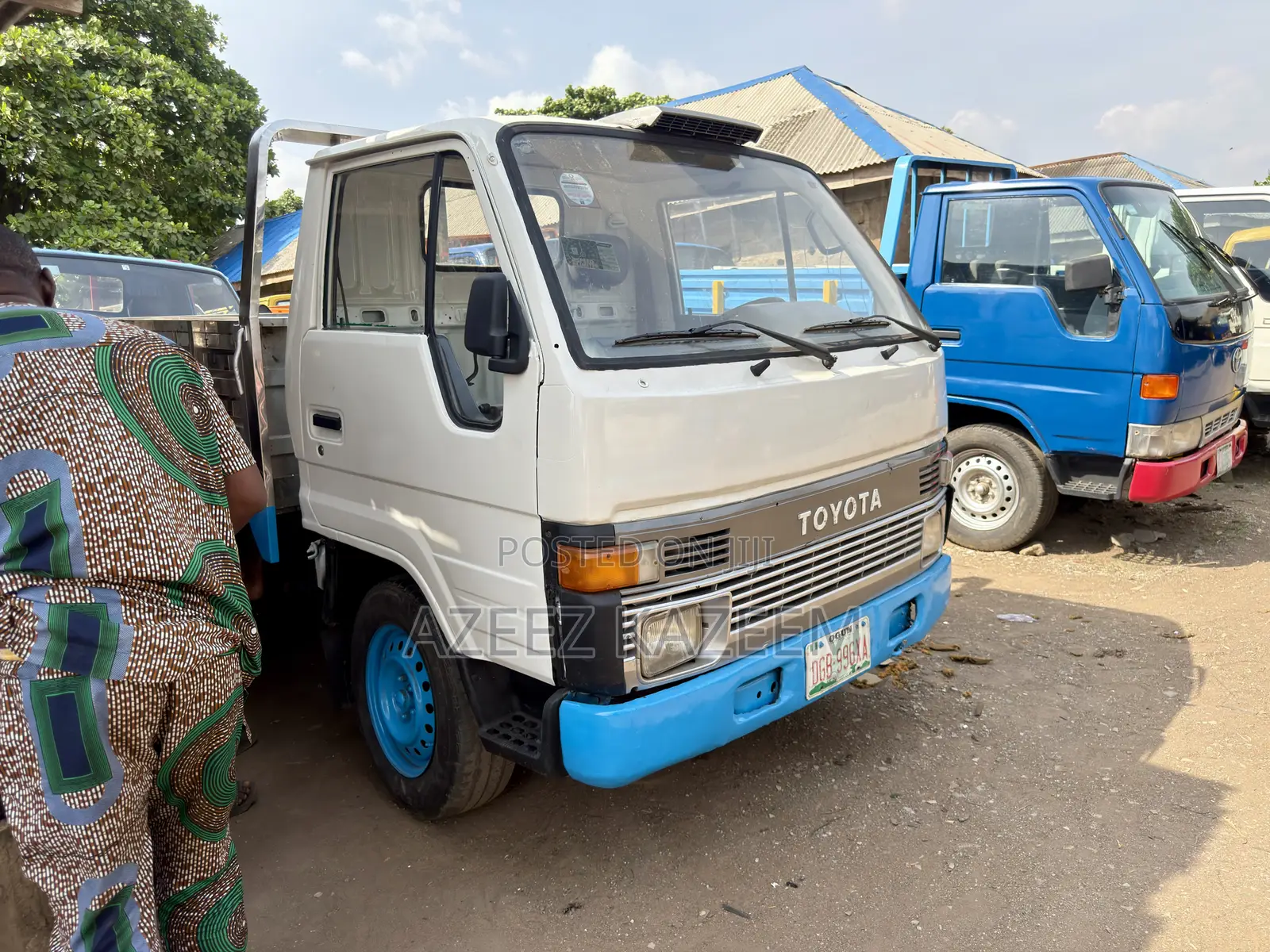 Toyota Dyna 100 Stainless Drop Side Body