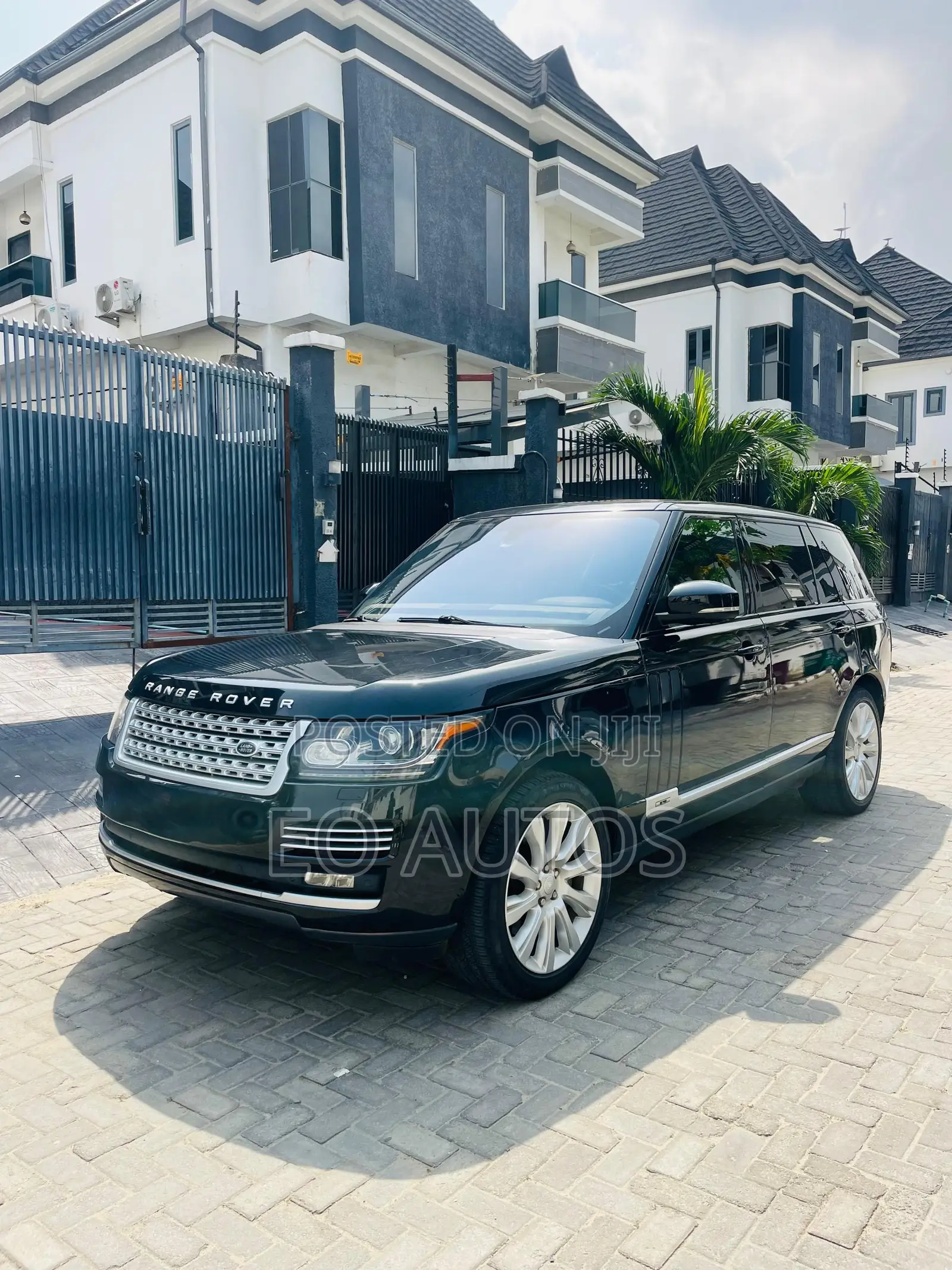 Land Rover Range Rover Vogue 2014 Black