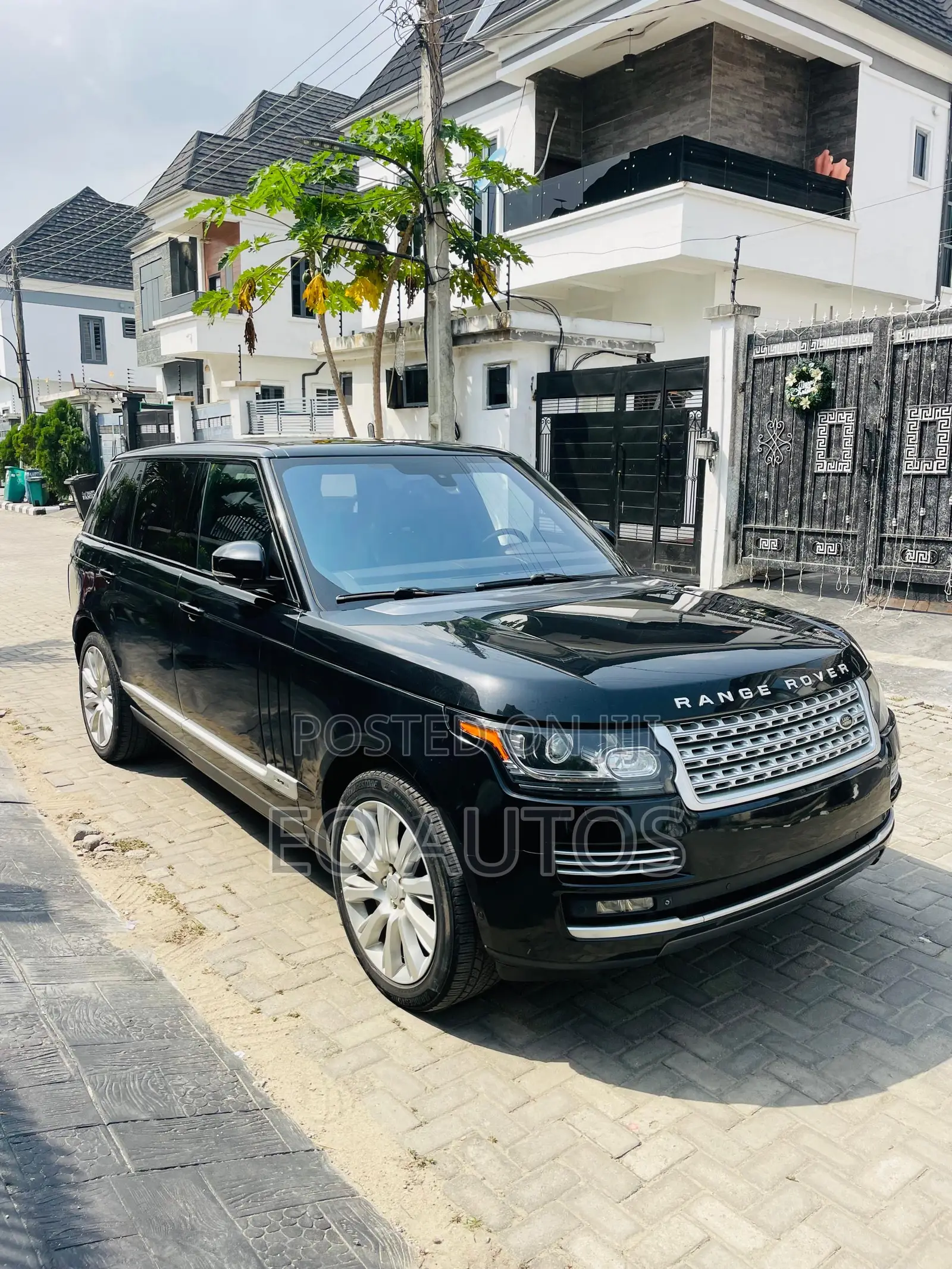Land Rover Range Rover Vogue 2014 Black