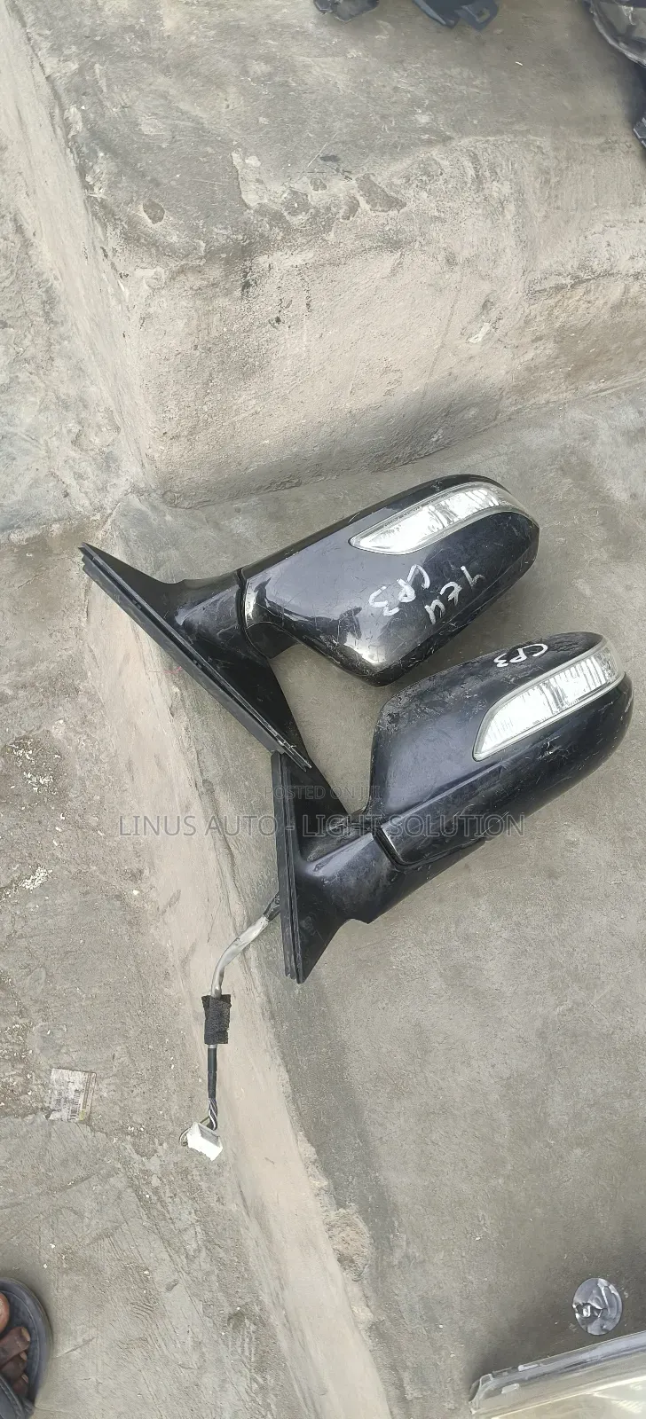 Side Mirror With Lights 2010/2015 Honda Crosstour