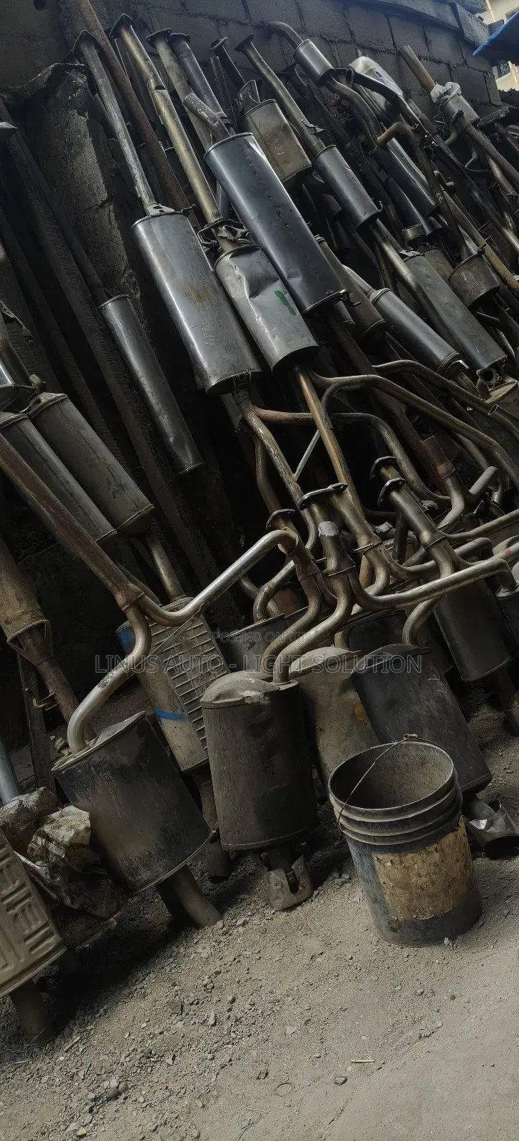 All Models of Honda Silencer and Pot Available