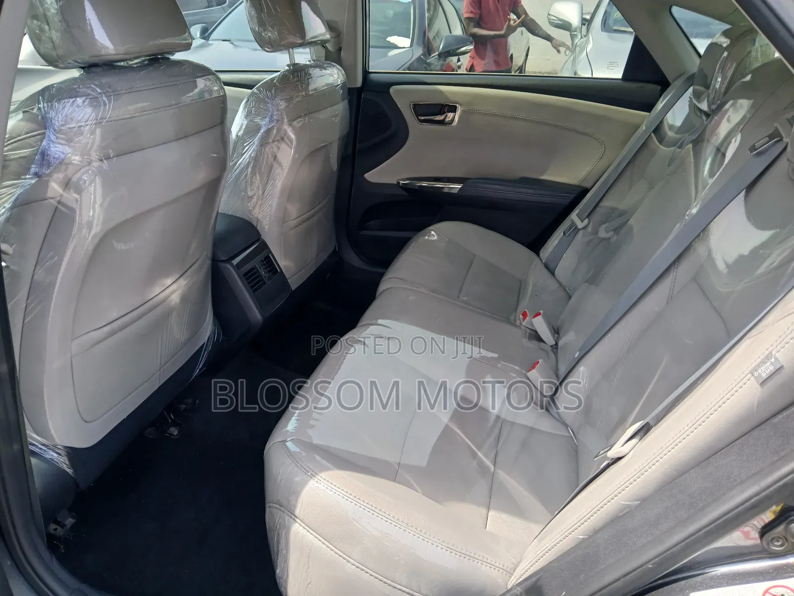 Toyota Avalon XLE 4dr Sedan (3.5L 6cyl 6A) 2015 Gray