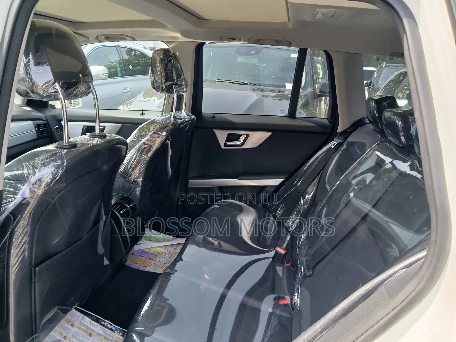 Mercedes-Benz GLK-Class 350 4MATIC 2011 White