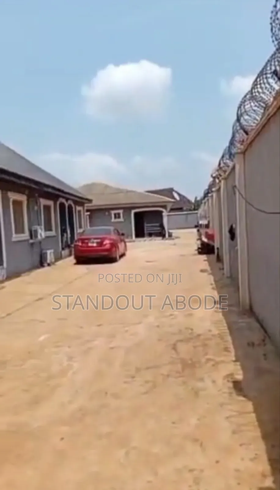 2bdrm Block of Flats in Oreyo Igbogbo for sale