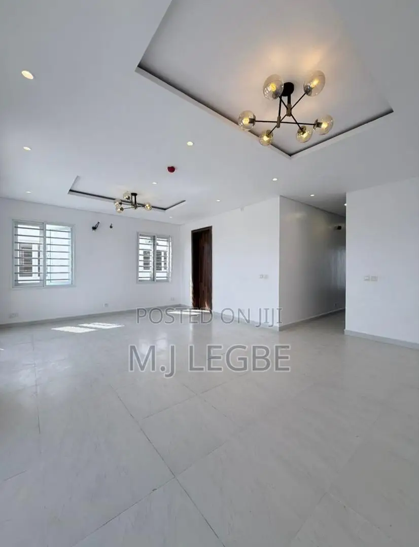 4bdrm Duplex in Chevron, Lekki for rent
