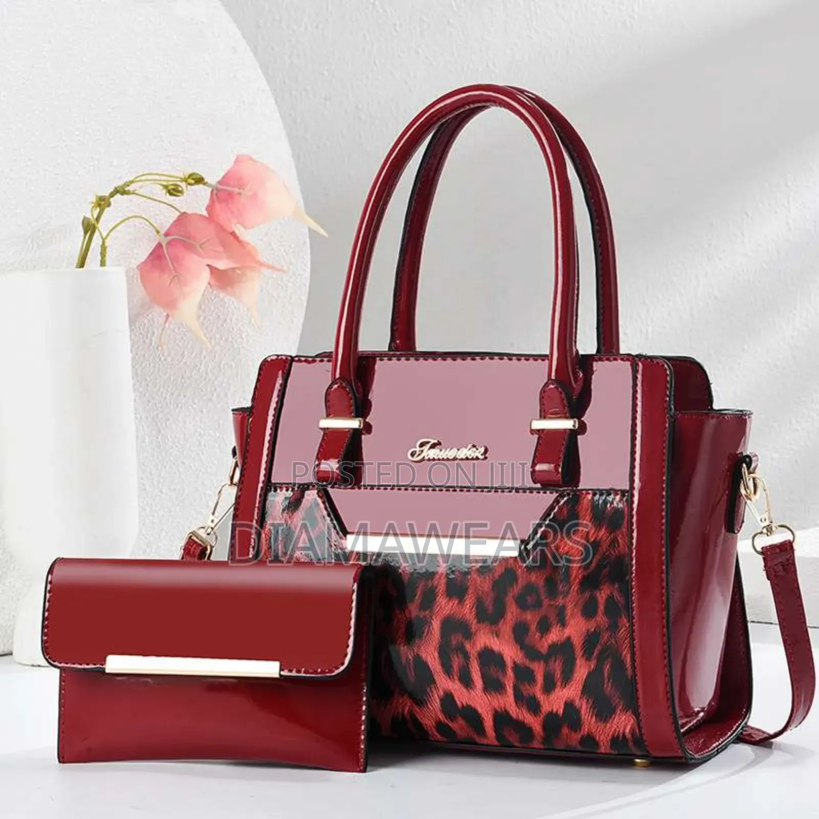 Black Skin Unique Ladies Hand Bag