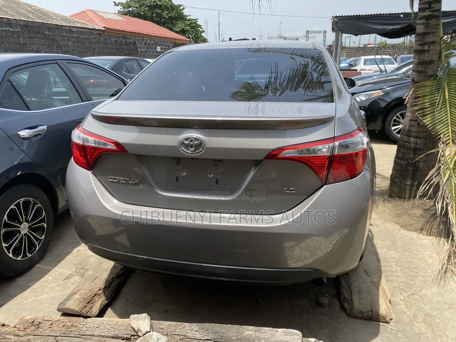 Toyota Corolla LE Eco 4dr Sedan (1.8L 4cyl CVT) 2015 Brown