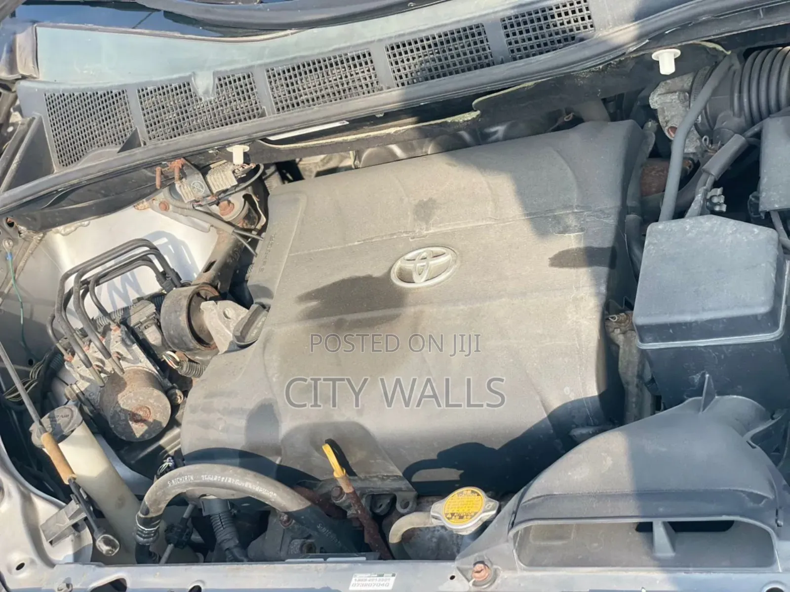 Toyota Sienna 2013 Gray