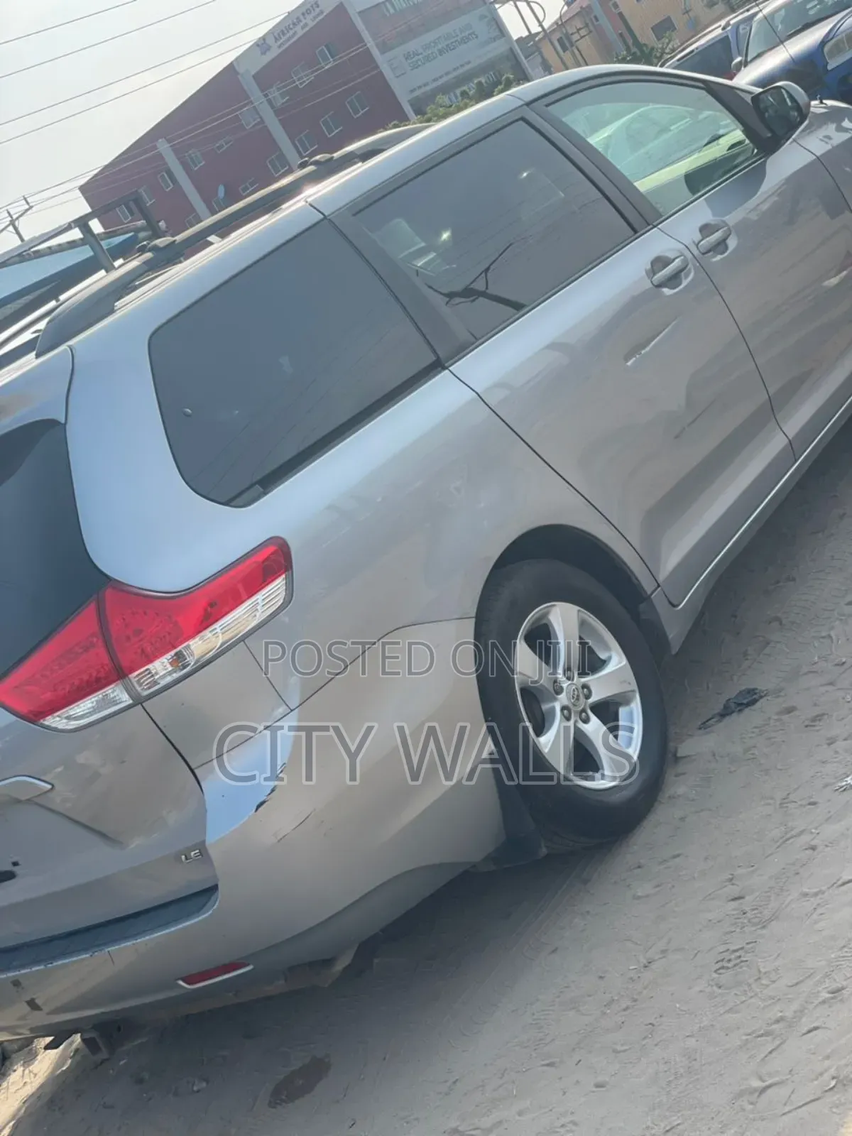 Toyota Sienna 2013 Gray
