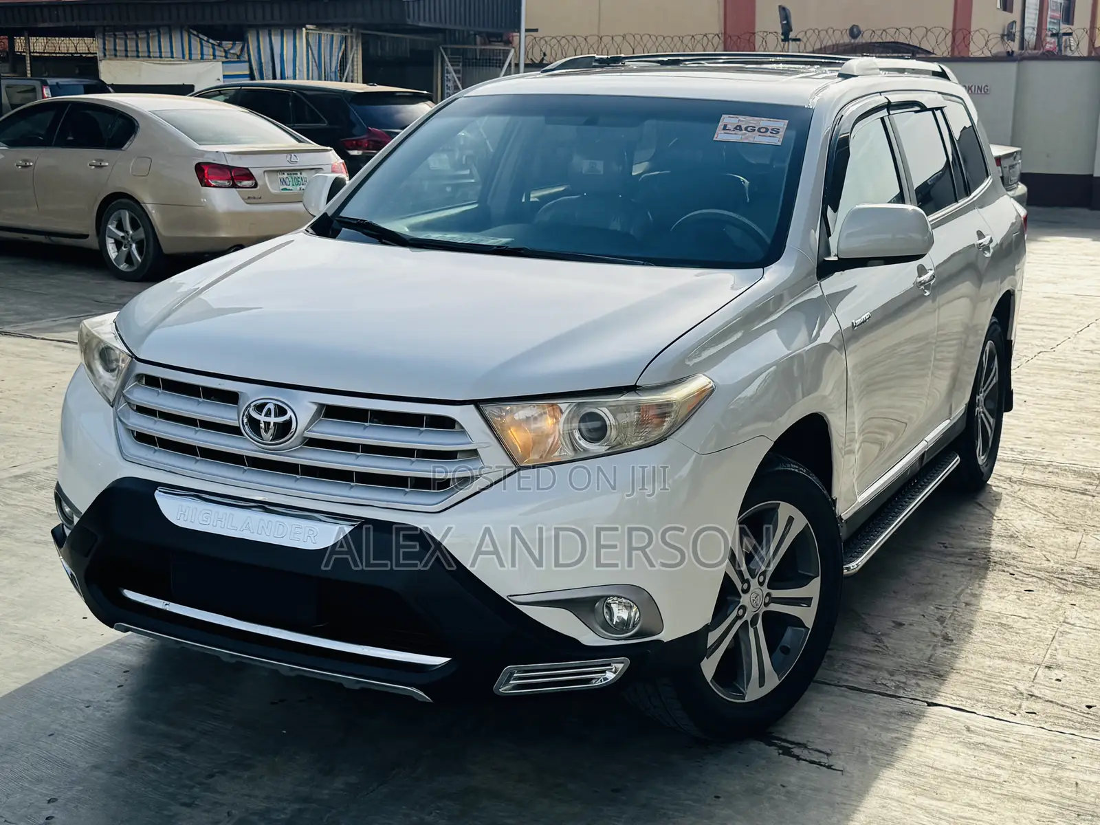 Toyota Highlander Limited 2012 White