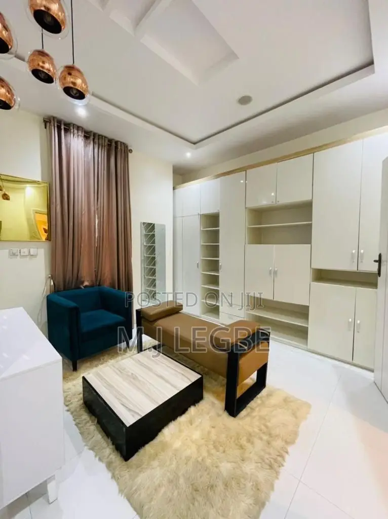 Furnished 5bdrm Duplex in Ologolo, Lekki for sale