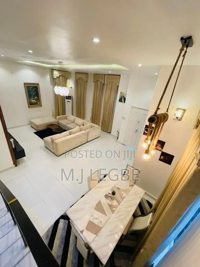 Furnished 5bdrm Duplex in Ologolo, Lekki for sale