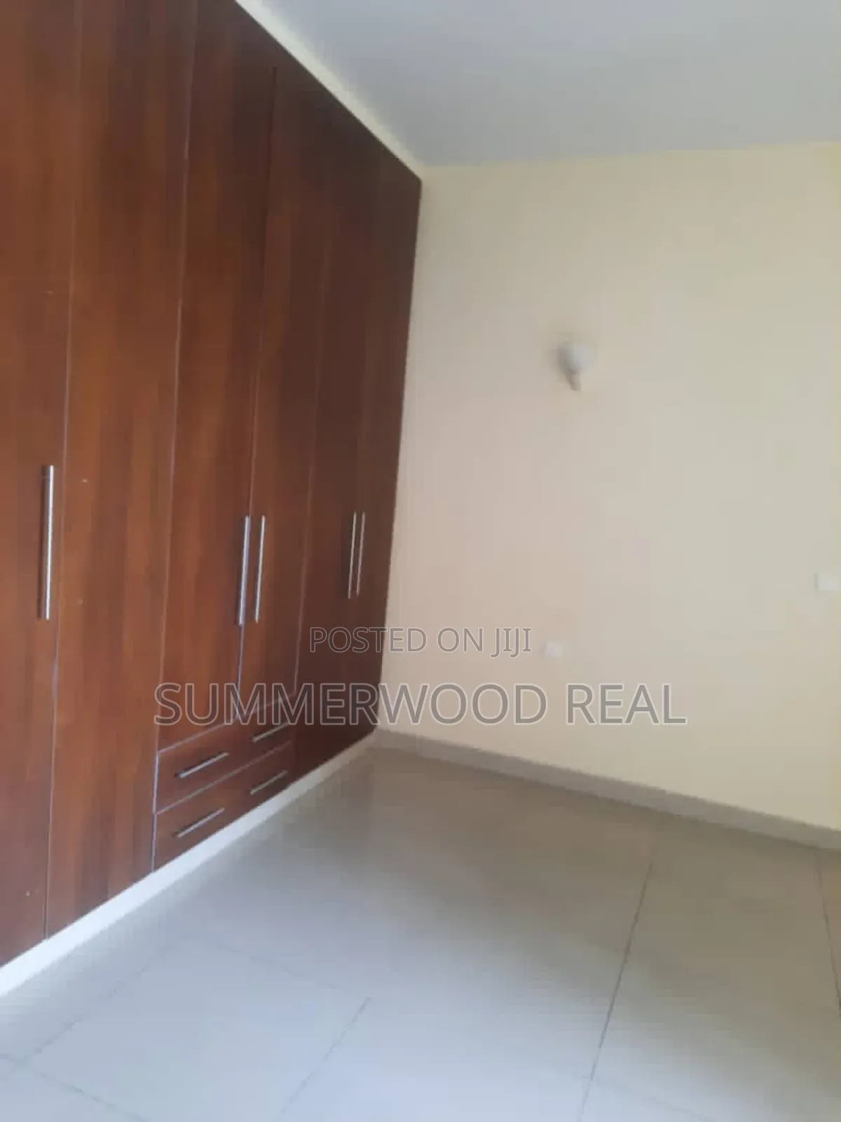 3bdrm Apartment in Gerard Road for rent