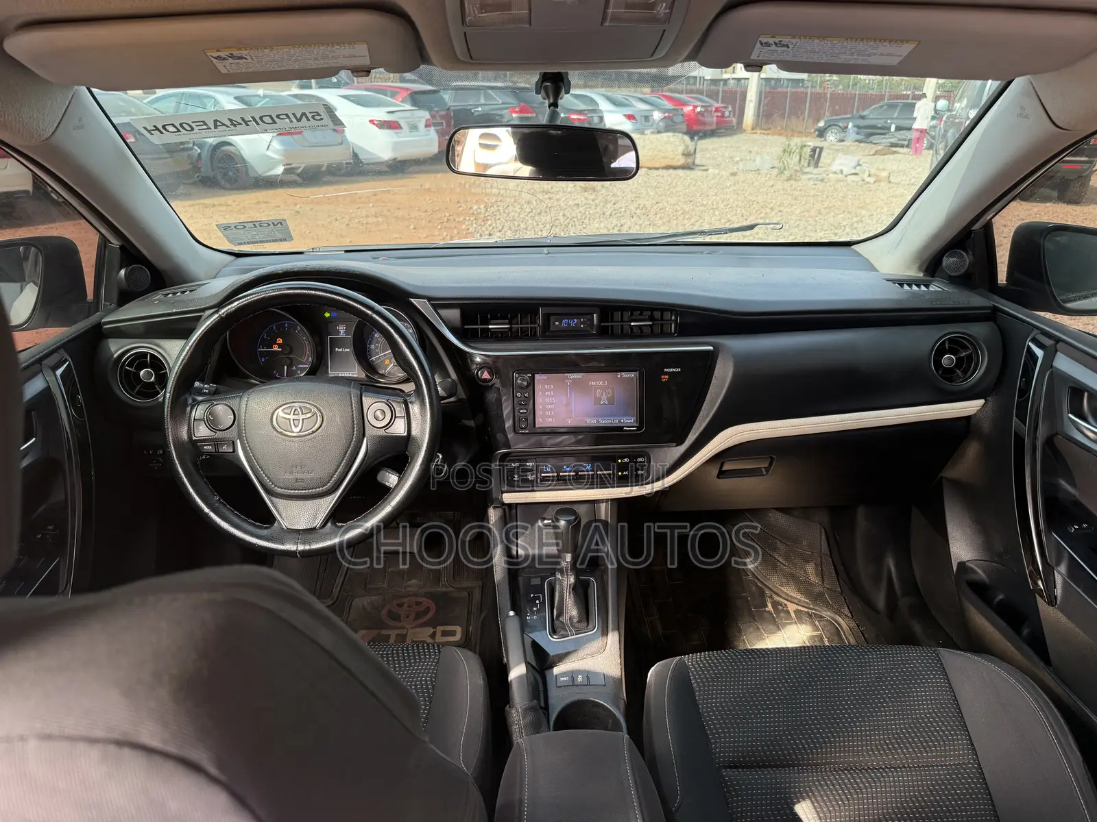 Toyota Corolla 2017 White