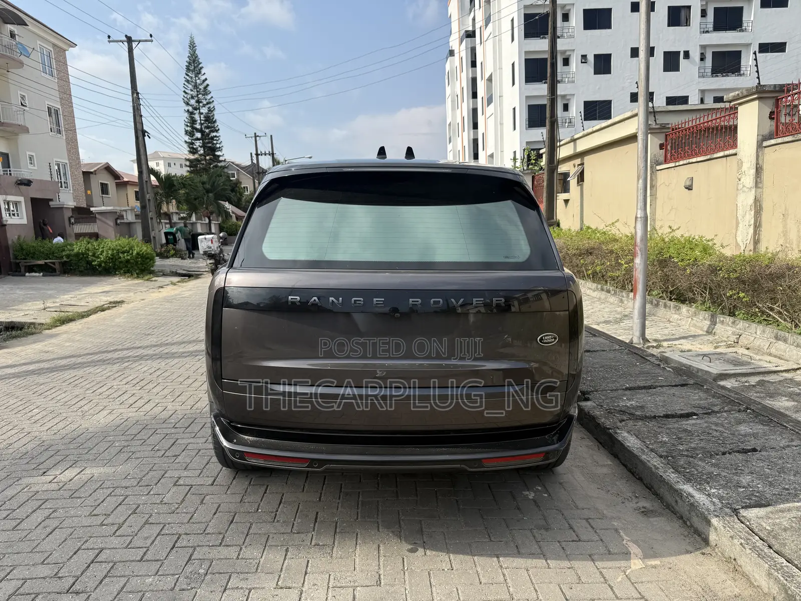 Land Rover Range Rover Autobiography P530 2023 Brown
