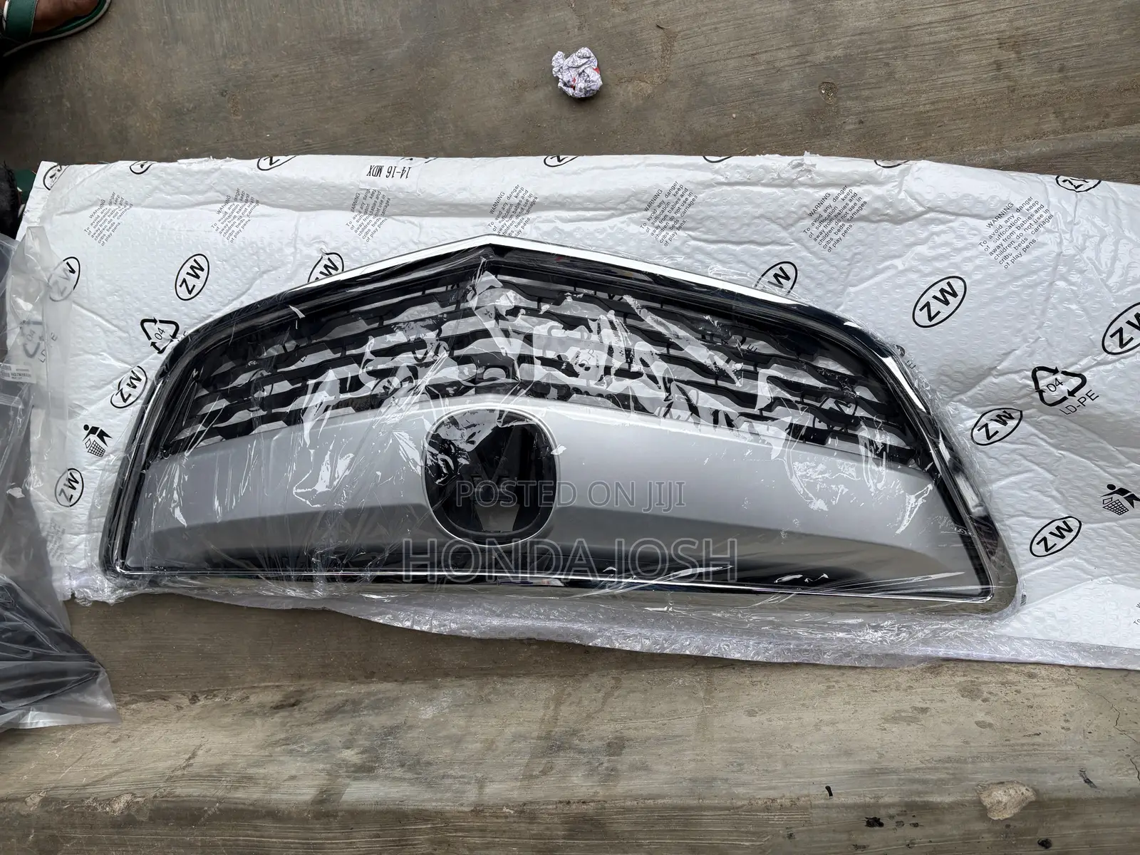 Front Grille 2014,2015,2016 Acura Mdx (New)